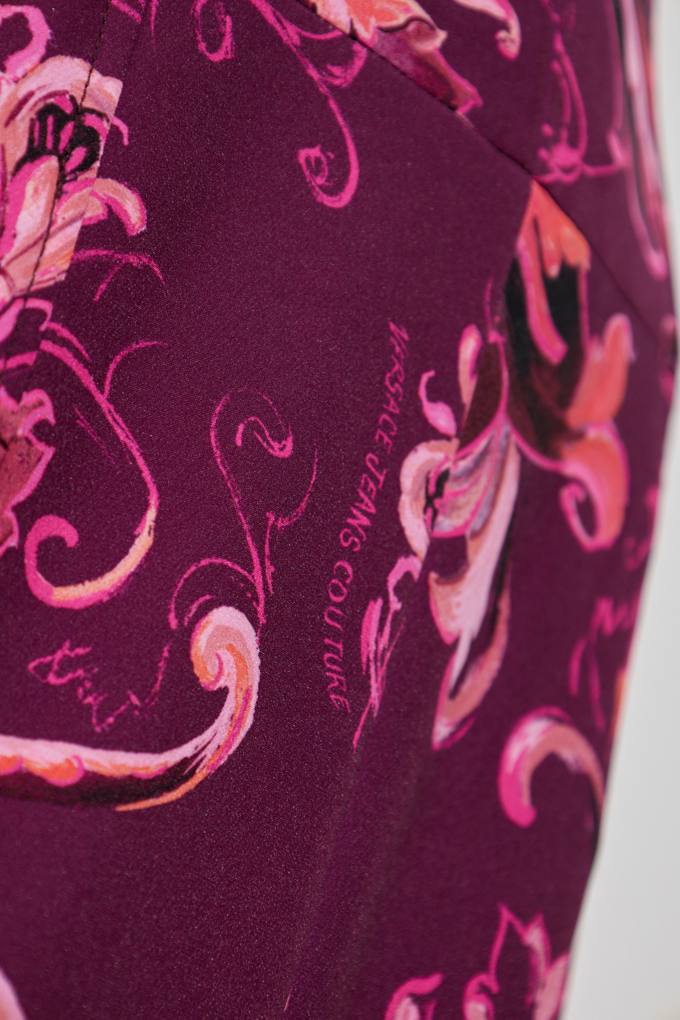 Pink Skirt with back slit Versace Jeans Couture - Vitkac AS